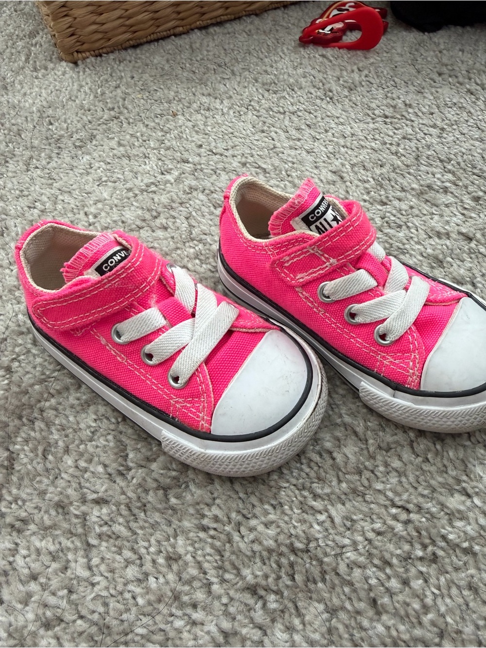 Converse Kids Hot Pink Canvas Low-Top Sneakers with Velcro